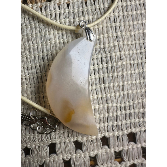 Natural Flower Agate Crescent Moon Pendant Necklace - Picture 3 of 11